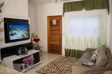 Sala de casa de condomínio à venda com 2 quartos, 65m² em Cidade Antônio Estêvão de Carvalho, São Paulo