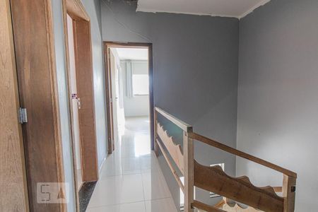 Corredor de casa para alugar com 3 quartos, 100m² em Campo de Santana, Curitiba
