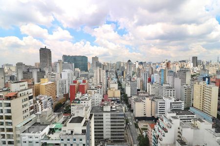 Vista de apartamento à venda com 2 quartos, 70m² em República, São Paulo
