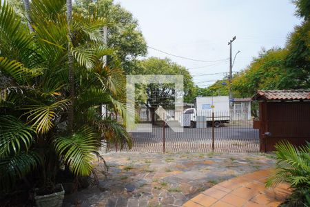 Sala - Vista de casa à venda com 3 quartos, 160m² em Rubem Berta, Porto Alegre