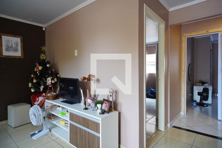 Sala de casa à venda com 3 quartos, 160m² em Rubem Berta, Porto Alegre