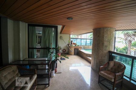 Apartamento para alugar com 600m², 4 quartos e 5 vagas Apartamento para alugar com 600m², 4 quartos e 5 vagasVaranda gourmet