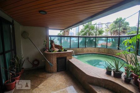 Apartamento para alugar com 600m², 4 quartos e 5 vagas Apartamento para alugar com 600m², 4 quartos e 5 vagasVaranda gourmet