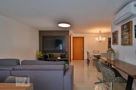 Sala de apartamento para alugar com 4 quartos, 130m² em Funcionários, Belo Horizonte