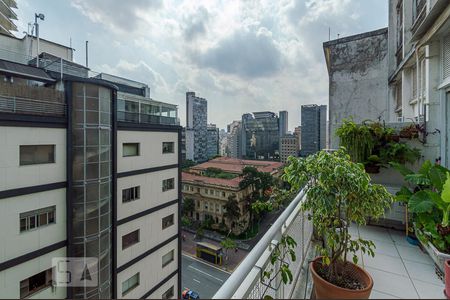 Vista de apartamento à venda com 1 quarto, 69m² em República, São Paulo