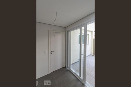 Casa de condomínio à venda com 543m², 4 quartos e 4 vagas Casa de condomínio à venda com 543m², 4 quartos e 4 vagasÁrea de Serviço