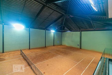 Casa de condomínio à venda com 543m², 4 quartos e 4 vagas Casa de condomínio à venda com 543m², 4 quartos e 4 vagasGinásio