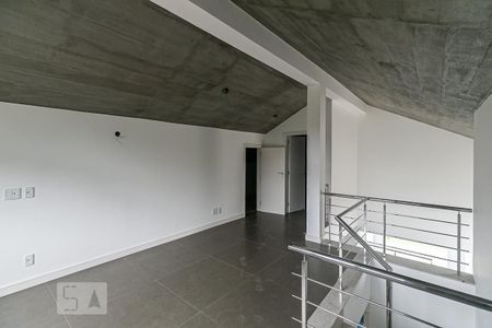 Casa de condomínio à venda com 543m², 4 quartos e 4 vagas Casa de condomínio à venda com 543m², 4 quartos e 4 vagasSótão