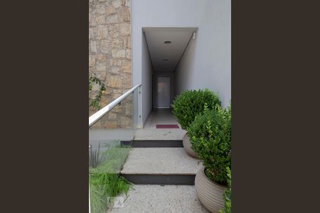 Entrada de casa à venda com 3 quartos, 355m² em Vila São José, São Paulo