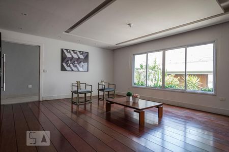 Sala de Estar de casa à venda com 3 quartos, 355m² em Vila São José, São Paulo