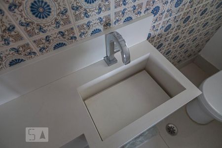 Lavabo Torneira de casa à venda com 3 quartos, 355m² em Vila São José, São Paulo