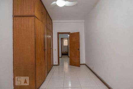 Quarto 1 de casa à venda com 3 quartos, 200m² em Tijuca, Rio de Janeiro