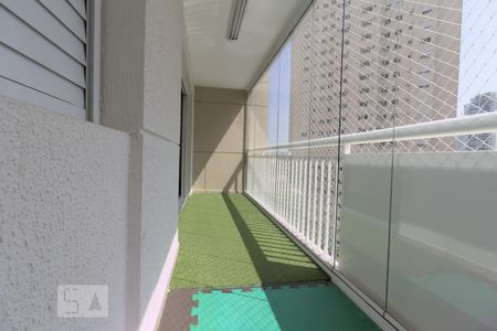 Sacada de apartamento à venda com 3 quartos, 103m² em Água Branca, São Paulo