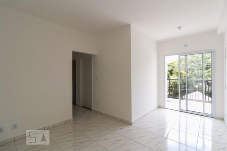 Sala de apartamento para alugar com 2 quartos, 50m² em Jardim Celeste, Sorocaba