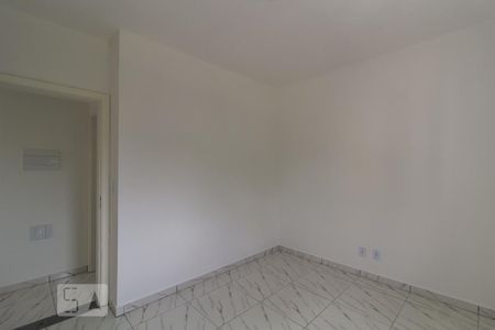 Quarto 2 de apartamento para alugar com 2 quartos, 50m² em Jardim Celeste, Sorocaba