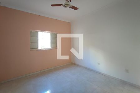 Quarto de casa à venda com 2 quartos, 288m² em Cambuí, Campinas