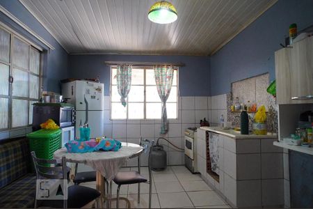 Cozinha de casa à venda com 7 quartos, 550m² em Niterói, Canoas