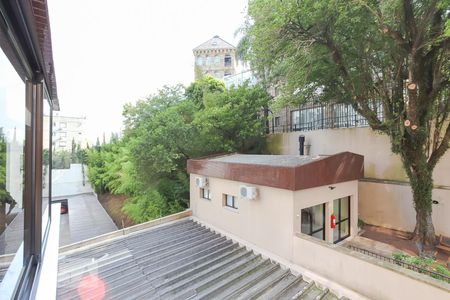 Vista da Sala de apartamento para alugar com 3 quartos, 105m² em Rio Branco, Porto Alegre