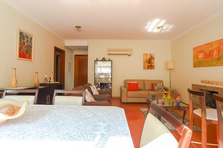 Sala de apartamento à venda com 3 quartos, 105m² em Rio Branco, Porto Alegre