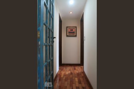Corredor de apartamento à venda com 2 quartos, 130m² em Ipanema, Rio de Janeiro