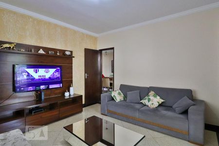 Sala de casa à venda com 4 quartos, 360m² em Ipiranga, Belo Horizonte