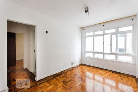 Sala de apartamento para alugar com 1 quarto, 65m² em Gonzaga, Santos