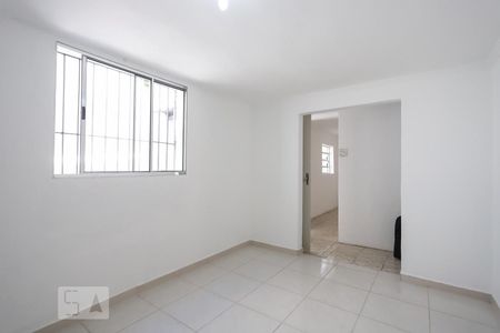 Sala de casa para alugar com 2 quartos, 60m² em Água Fria, São Paulo