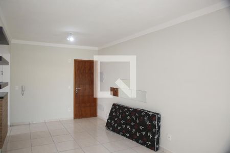 Sala de apartamento para alugar com 2 quartos, 78m² em Guilhermina, Praia Grande