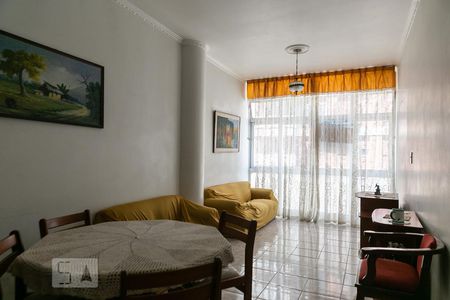 Sala de apartamento para alugar com 1 quarto, 62m² em Itararé, São Vicente