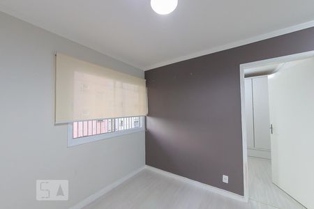 Sala de apartamento para alugar com 2 quartos, 45m² em Jardim Guilhermino, Guarulhos