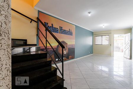 Sala de casa para alugar com 3 quartos, 100m² em Vila Moraes, São Paulo