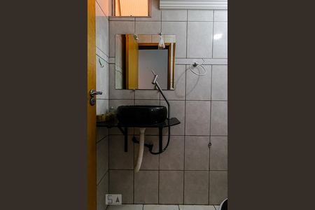 Lavabo de casa para alugar com 3 quartos, 100m² em Vila Moraes, São Paulo