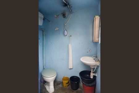 Casa 1 - Banheiro de casa à venda com 3 quartos, 200m² em Vila Euthalia, São Paulo