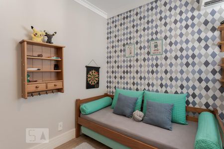 Quarto 1 de apartamento para alugar com 3 quartos, 74m² em Passo da Areia, Porto Alegre