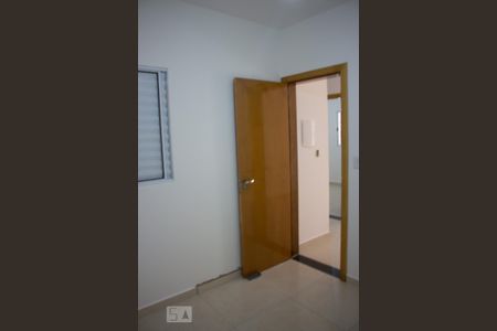 Quarto 2 de apartamento para alugar com 2 quartos, 45m² em Vila Siria, São Paulo