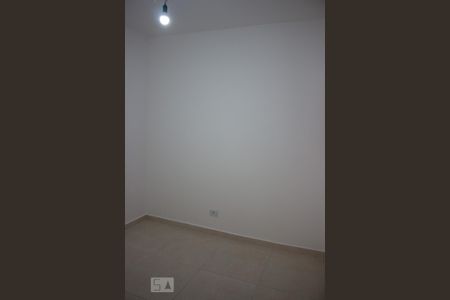 Quarto 2 de apartamento para alugar com 2 quartos, 44m² em Vila Siria, São Paulo