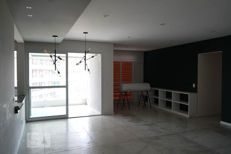 Sala de apartamento para alugar com 3 quartos, 157m² em Vila Anastácio, São Paulo