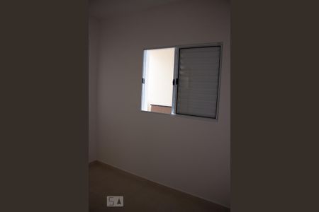 Quarto 1 de apartamento para alugar com 2 quartos, 42m² em Vila Siria, São Paulo