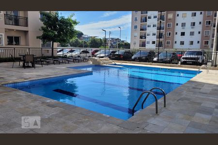 Apartamento para alugar com 60m², 2 quartos e 1 vaga Apartamento para alugar com 60m², 2 quartos e 1 vagaÁrea comum - Piscina