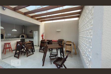 Apartamento para alugar com 60m², 2 quartos e 1 vaga Apartamento para alugar com 60m², 2 quartos e 1 vagaÁrea comum - Churrasqueira