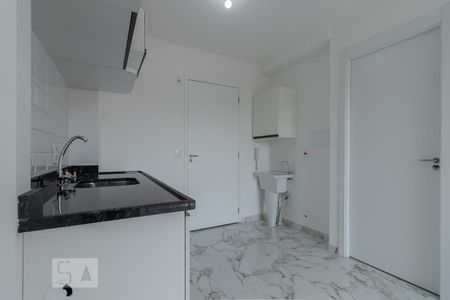 Sala/Cozinha/Lavanderia de apartamento à venda com 1 quarto, 28m² em Vila Guarani (zona Sul), São Paulo