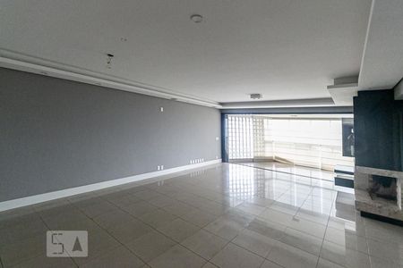 Apartamento à venda com 200m², 3 quartos e 5 vagasSala