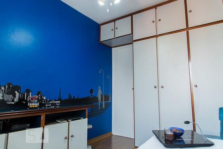 Quarto de apartamento à venda com 3 quartos, 72m² em Parque Jabaquara, São Paulo