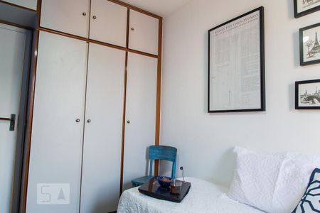 Quarto de apartamento à venda com 3 quartos, 72m² em Parque Jabaquara, São Paulo