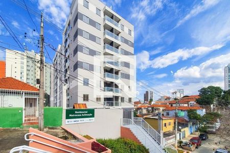 Fachada de apartamento à venda com 2 quartos, 31m² em Vila Monumento, São Paulo