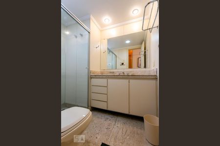 Apartamento para alugar com 42m², 1 quarto e sem vaga Apartamento para alugar com 42m², 1 quarto e sem vagaBanheiro