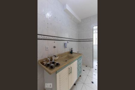Apartamento para alugar com 55m², 2 quartos e 1 vaga Apartamento para alugar com 55m², 2 quartos e 1 vagaCozinha