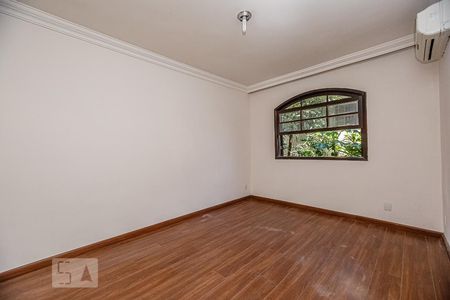 Quarto 2 de apartamento para alugar com 2 quartos, 90m² em Centro, São Gonçalo