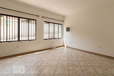 Sala de casa para alugar com 3 quartos, 191m² em Vila Mazzei, São Paulo