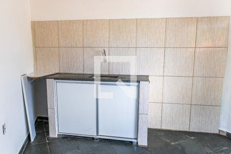 Cozinha de kitnet/studio para alugar com 1 quarto, 50m² em Minaslândia (p Maio), Belo Horizonte